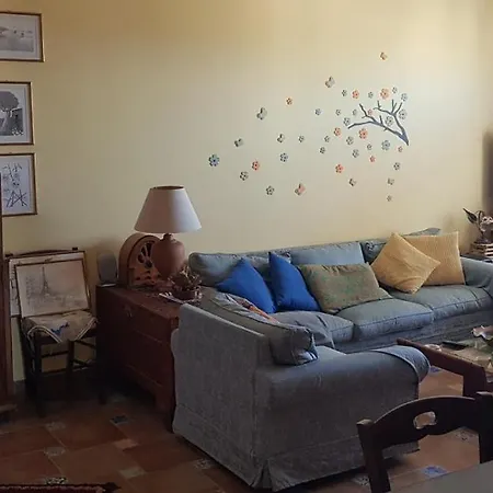 Apartment La Casa Di Enza